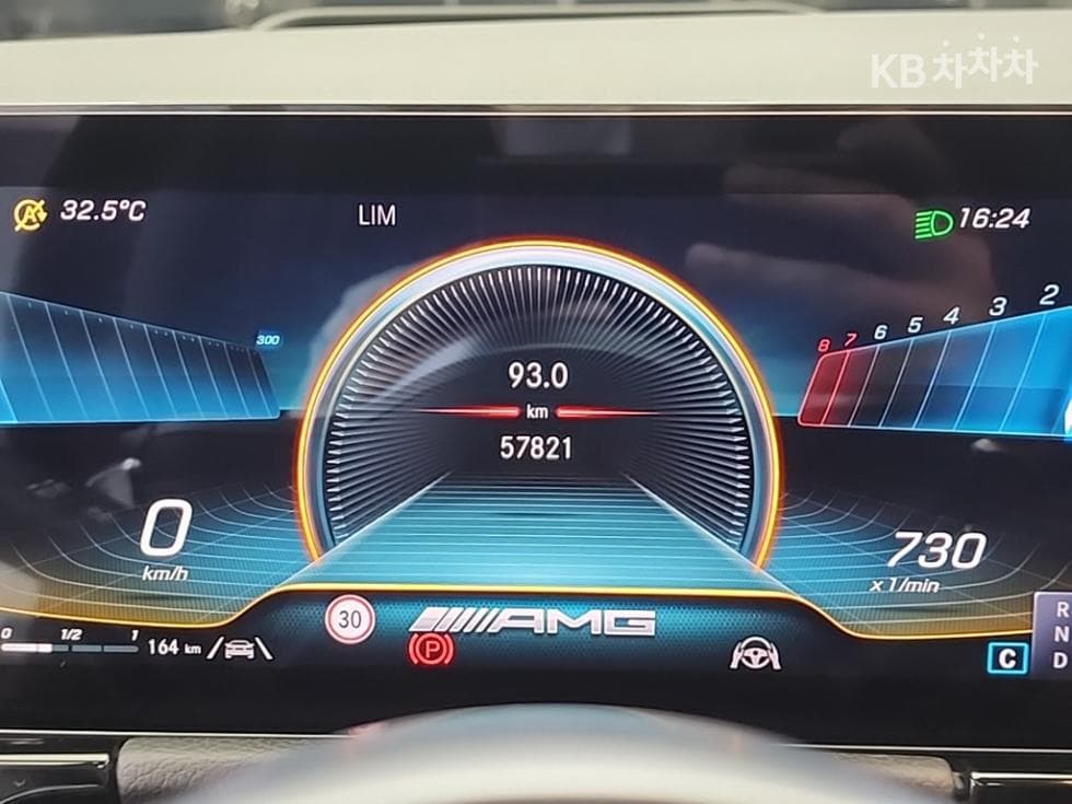 Mercedes-Benz GLA X156GLA45 AMG 4매틱 - 6