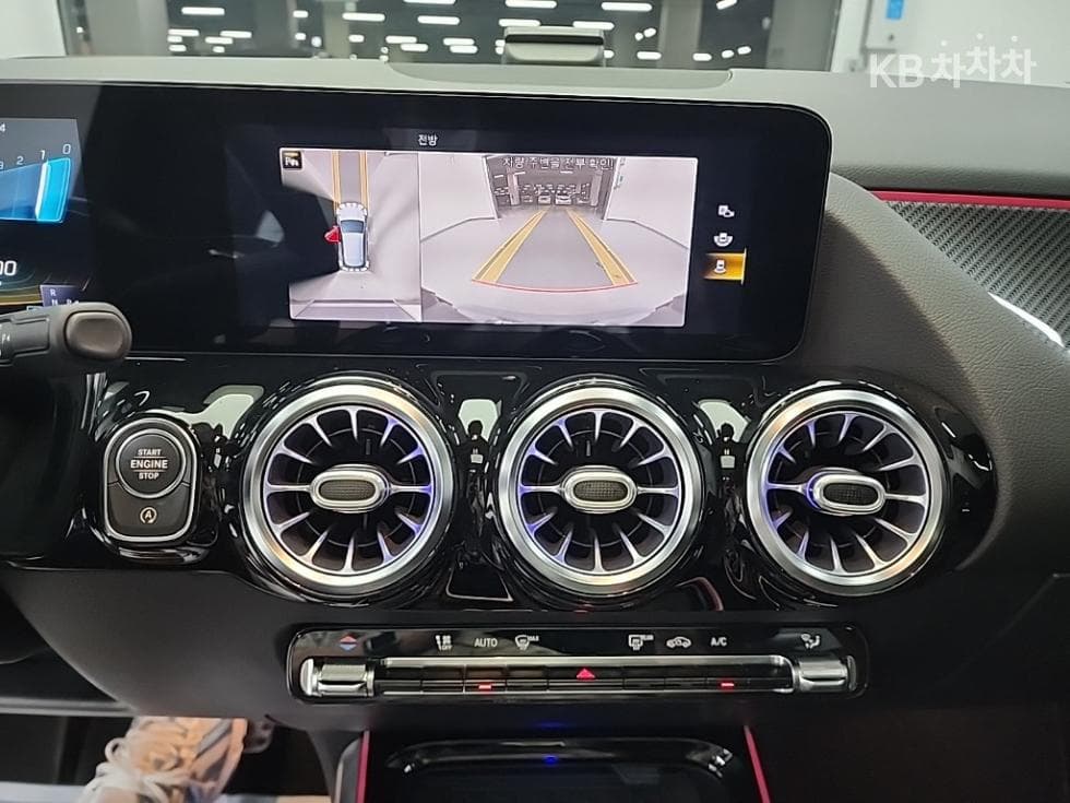 Mercedes-Benz GLA X156GLA45 AMG 4매틱 - 10