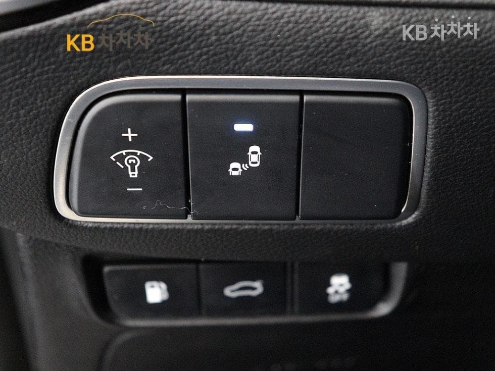 Hyundai Grandeur (Azera)IG HybridExclusive Standard - 12