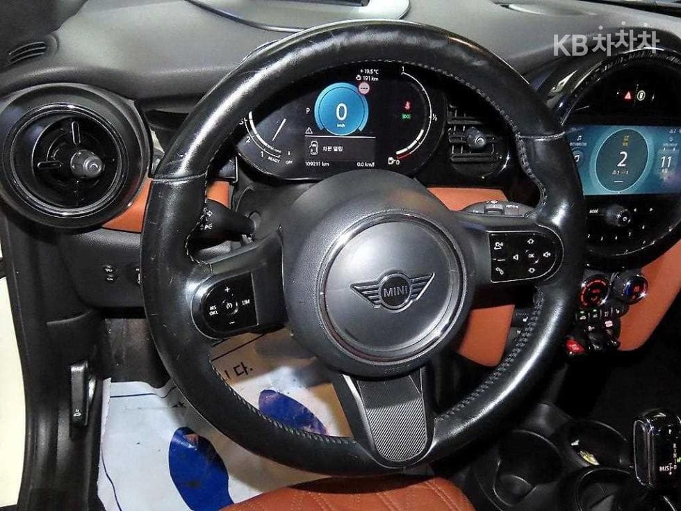Мини Нов КабриолетS 2.0 Classic Стандартен - 10