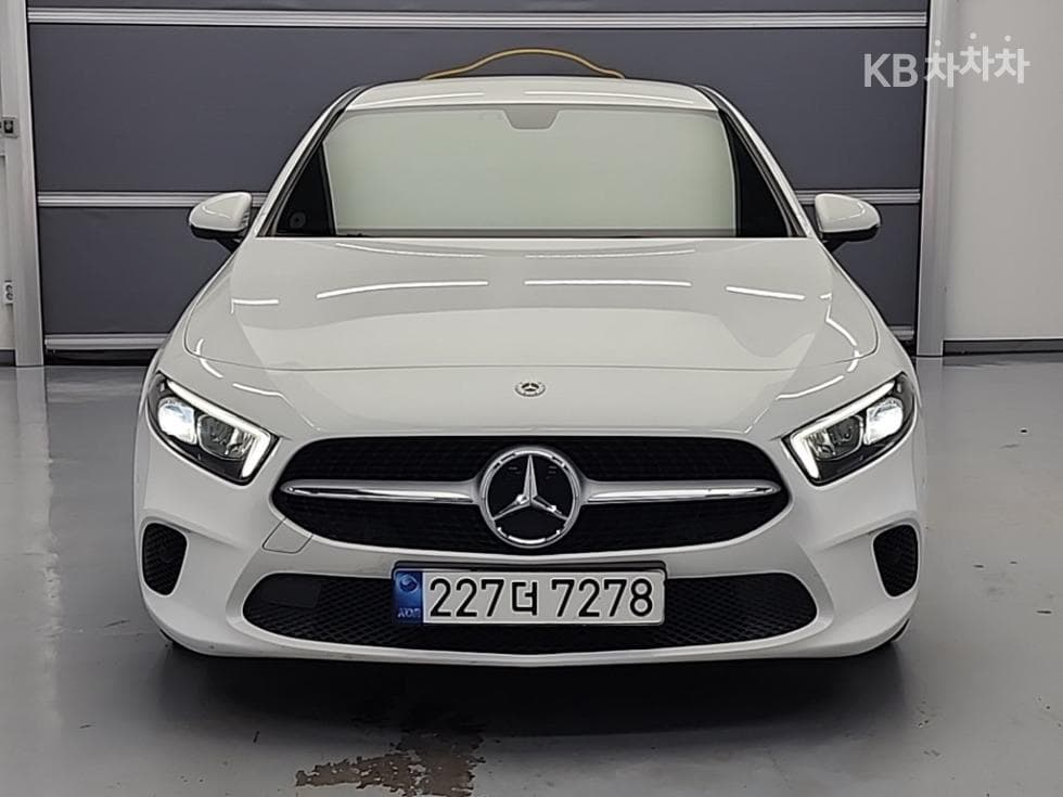 Mercedes-Benz A클래스(W177)A200 d - 2