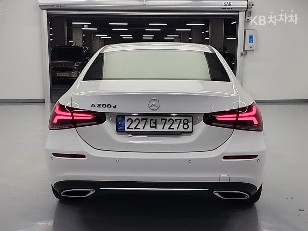 Mercedes-Benz A클래스(W177)A200 d - 3
