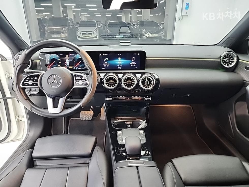 Mercedes-Benz A클래스(W177)A200 d - 7