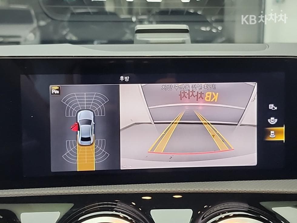 Mercedes-Benz A클래스(W177)A200 d - 13