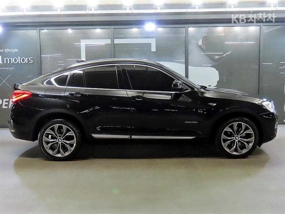 BMW X4 (F26)20d xDrive xLine - 3