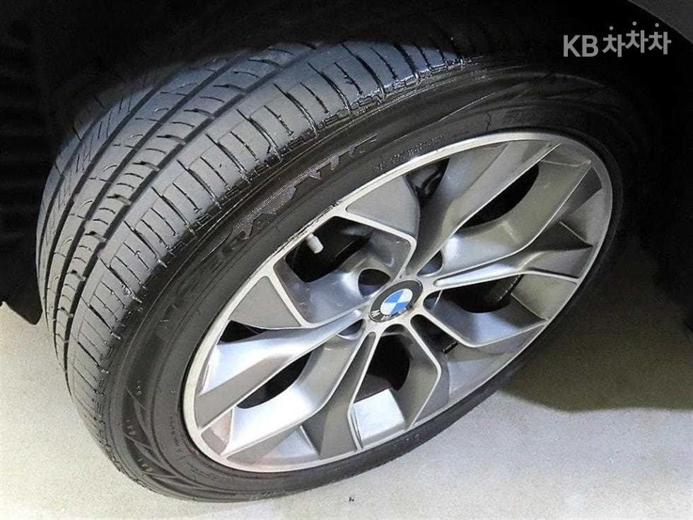BMW X4 (F26)20d xDrive xLine - 20