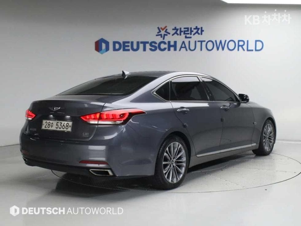 Хюндай ДженезисDHG330 Premium AWD - 2