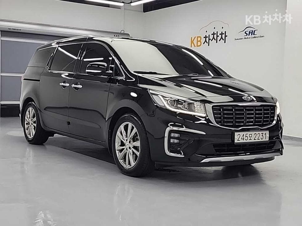 Киа The New (фейслифт) Канивал9-местен 2.2 Дизел Noblesse Специал (специален признак/издание) - 4