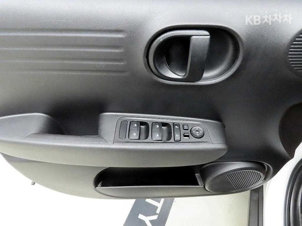 Хюндай Каспър Ван1.0 Бензин Смарт - 10