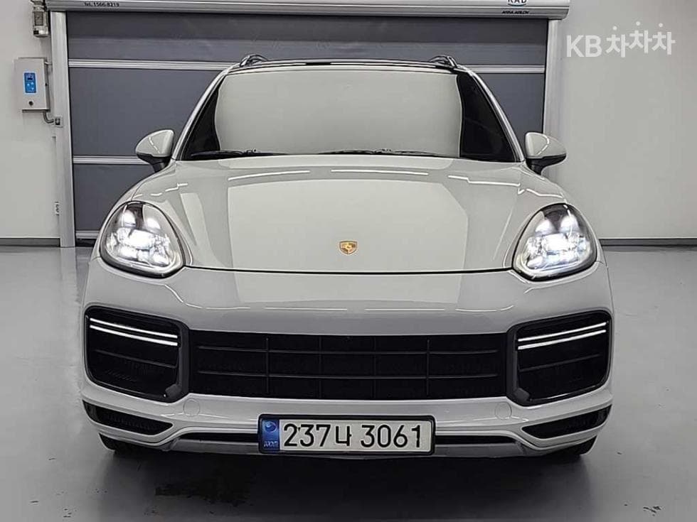 Porsche Нов Cayenne(958)3.0 Дизел Platinum Edition - 2
