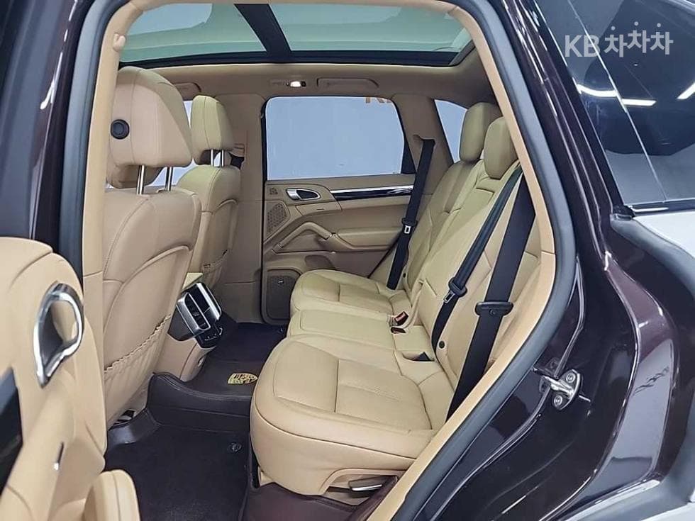 Porsche Нов Cayenne(958)3.0 Дизел Platinum Edition - 12