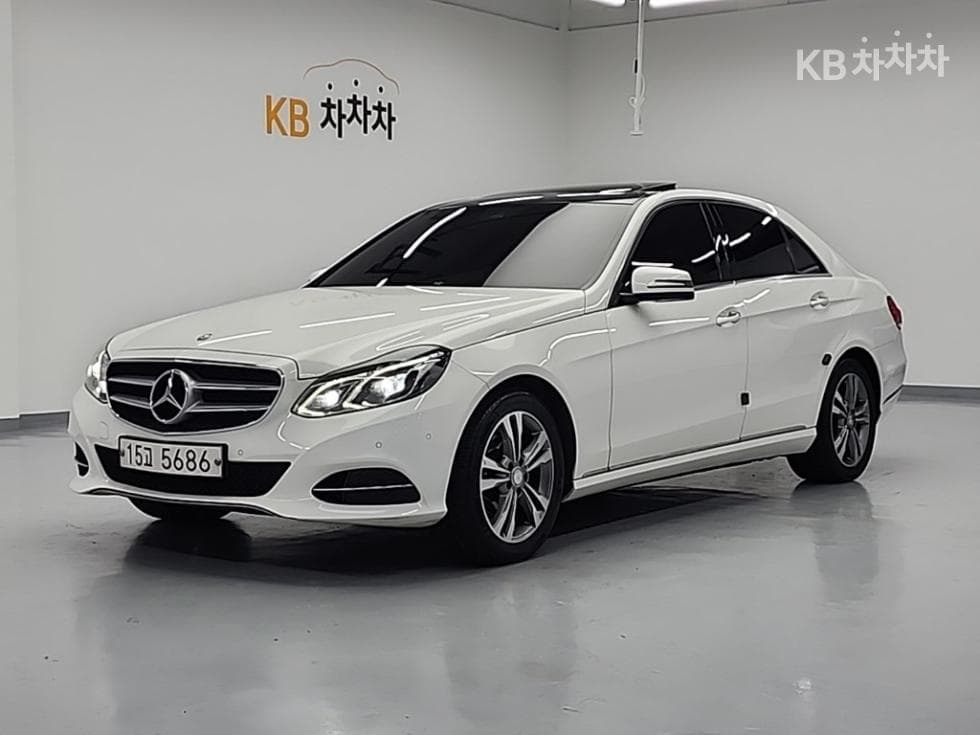 Mercedes-Benz Нов E-Клас E220 CDI Авангард W212(09~) - Image 1