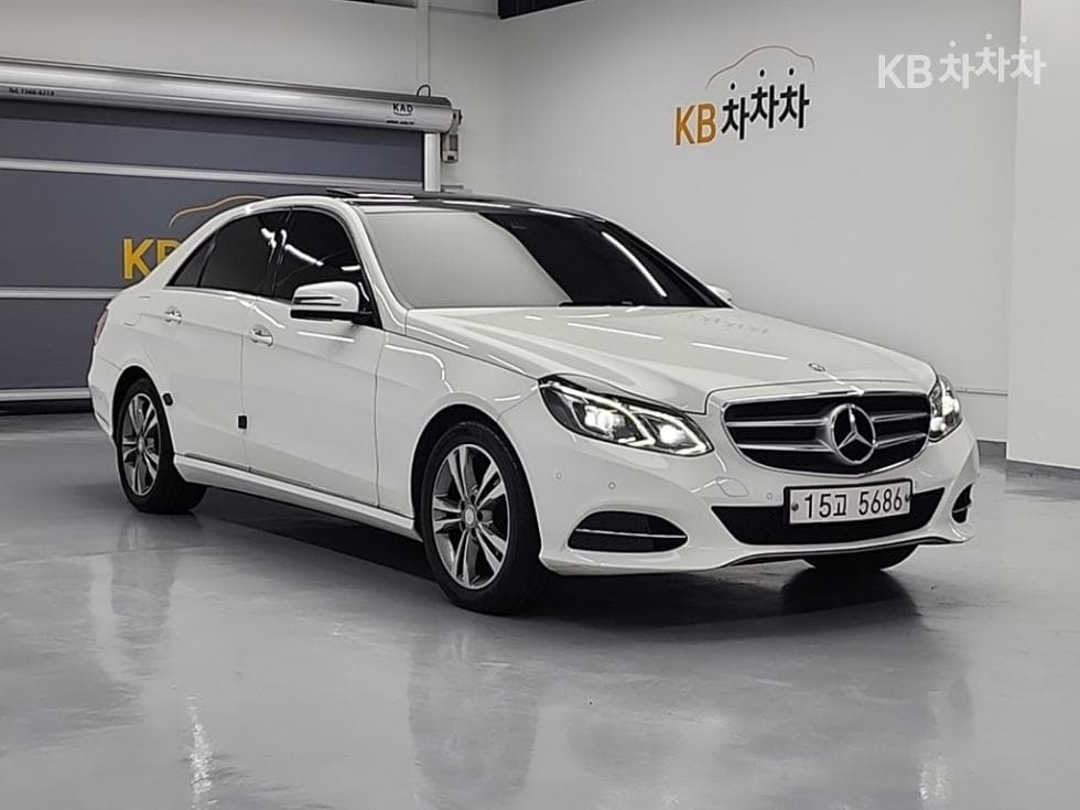 Mercedes-Benz New E-ClassE220 CDI Avantgarde W212 - 4