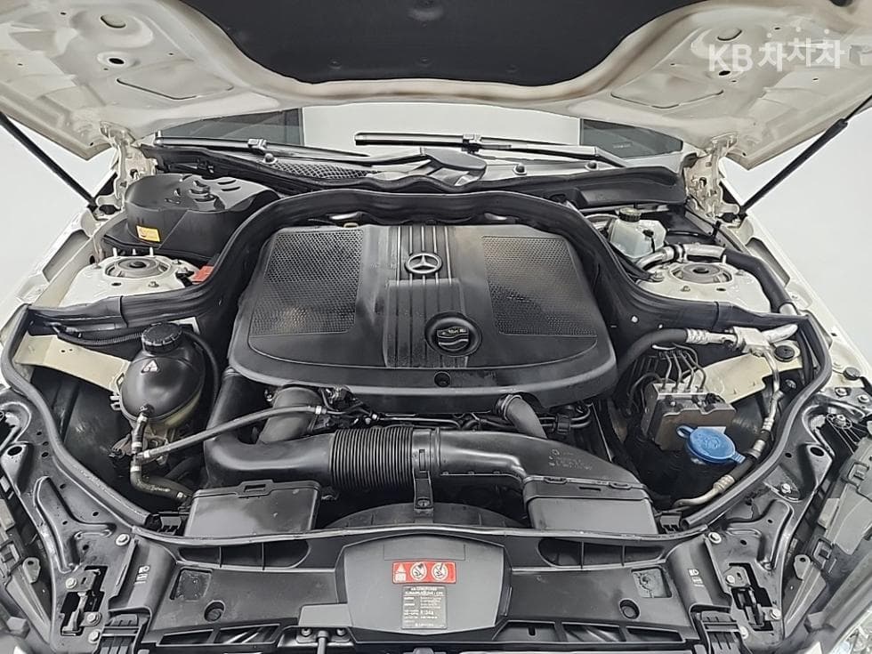 Mercedes-Benz New E-ClassE220 CDI Avantgarde W212 - 5