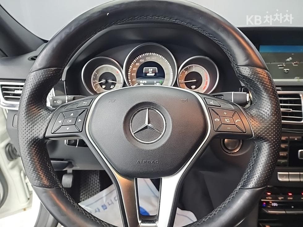 Mercedes-Benz New E-ClassE220 CDI Avantgarde W212 - 9