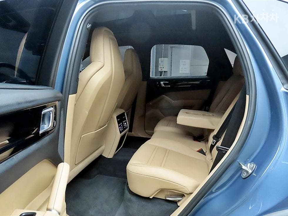 Porsche Cayenne(9Y0)3.0 Стандартен - 6