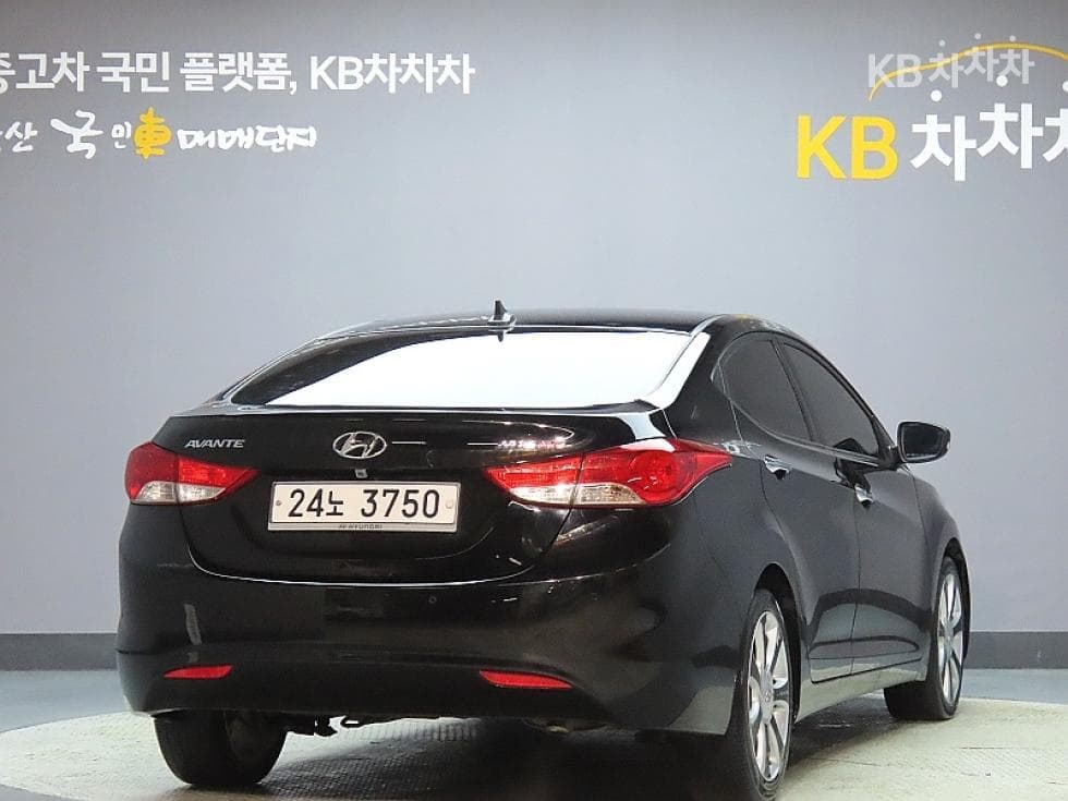 Hyundai Avante (Elantra)MDM16 GDi TOP - 2