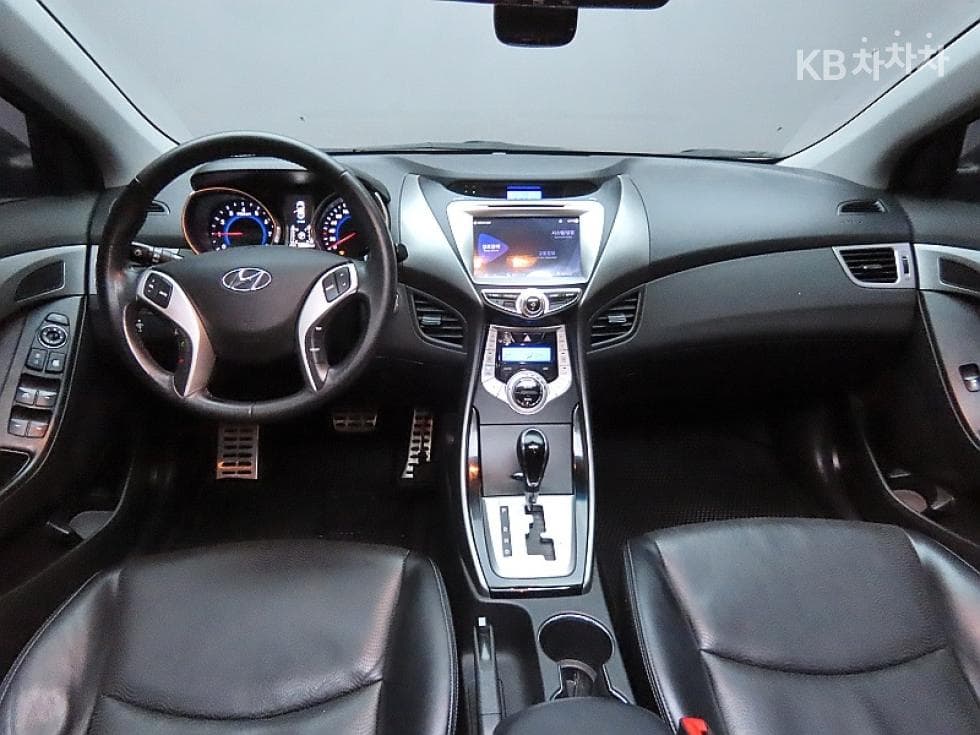 Hyundai Avante (Elantra)MDM16 GDi TOP - 6