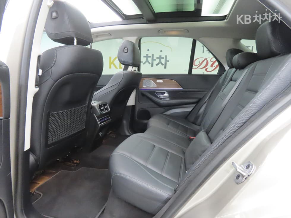 Mercedes-Benz GLE (V167)450 4Matic - 6