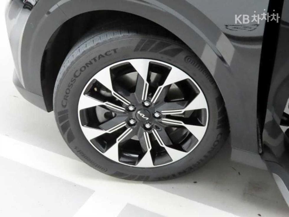 Kia Carnival 4th generationG3.5 GDI 9-seater Signature - 19