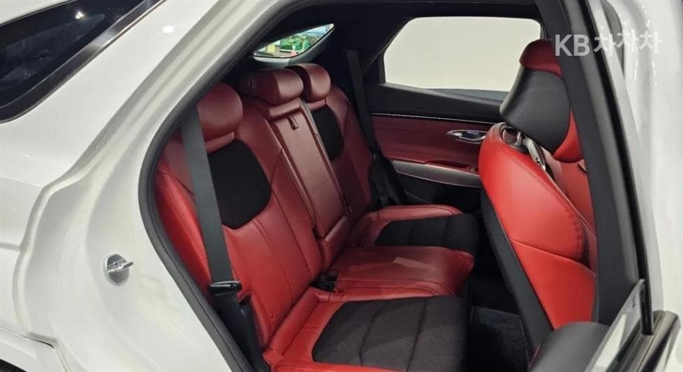 Genesis GV70Diesel 2.2 AWD - 15