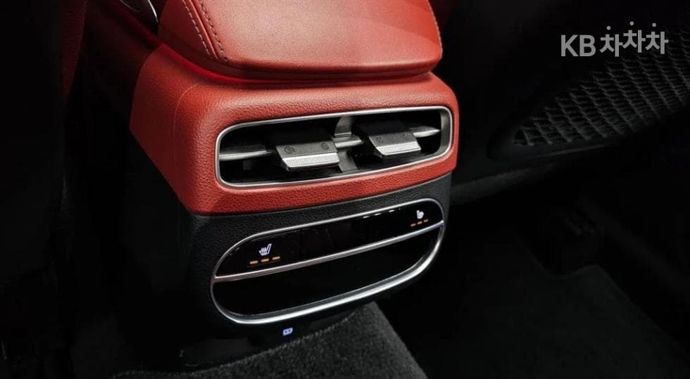 Genesis GV70Diesel 2.2 AWD - 23