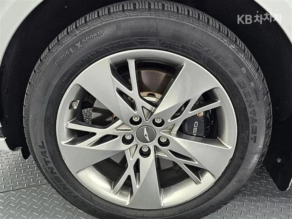 Genesis GV70Diesel 2.2 AWD - 24