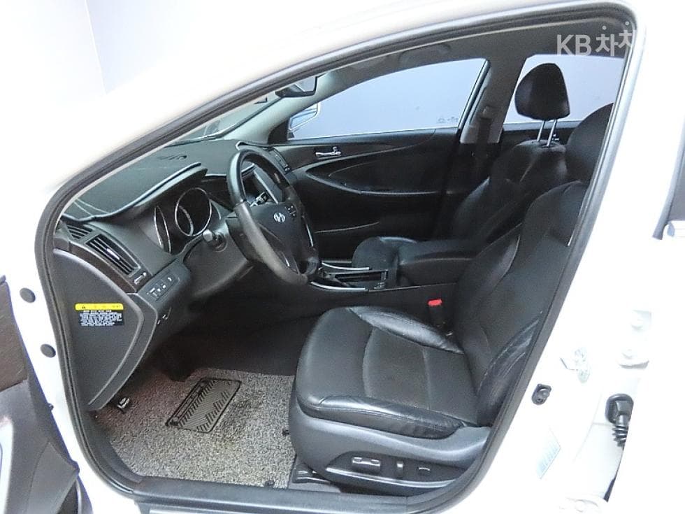Hyundai YFSonataY20 Premiere Standard - 10