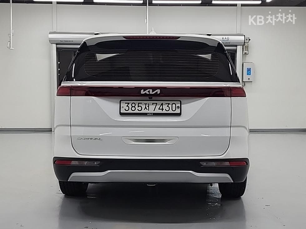 Kia Carnival 4th generationD2.2 9-seater Prestige - 3