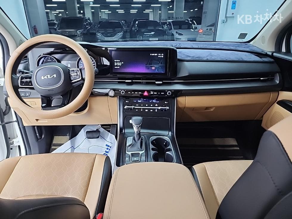 Kia Carnival 4th generationD2.2 9-seater Prestige - 7