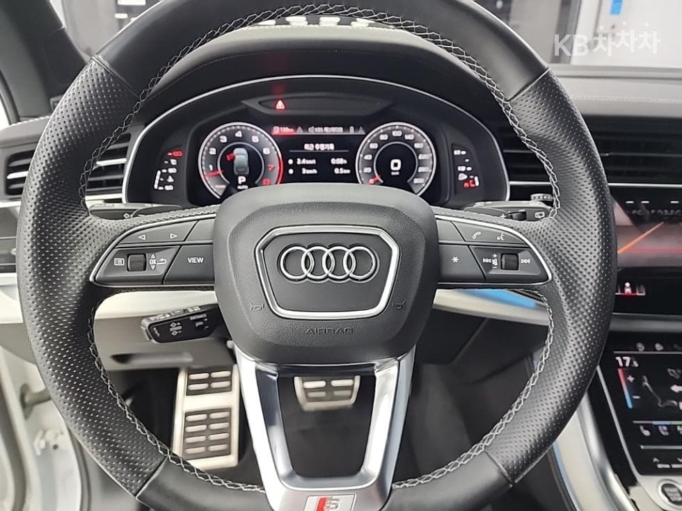 Ауди Нов Q73.0 55 TFSI Quattro Premium - 9