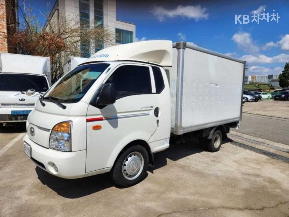 Хюндай Porter 2Удължено междуосие Super Cab Box Truck SUP - 2