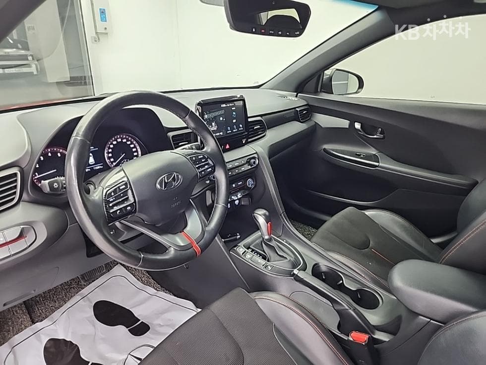 Hyundai Veloster(JS)1.4 Turbo Gasoline Direct Injection Modern 코어 - 7