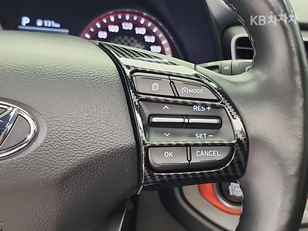Hyundai Veloster(JS)1.4 Turbo Gasoline Direct Injection Modern 코어 - 17
