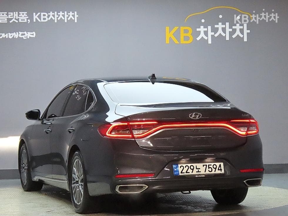 Hyundai Grandeur (Azera)IG HybridExclusive Standard - 4