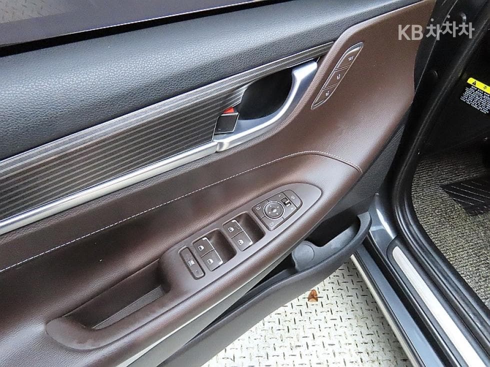 Hyundai Grandeur (Azera)IG HybridExclusive Standard - 13