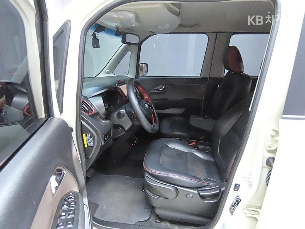 Kia Ray (van)1.0 Gasoline Turbo Prestige - 10