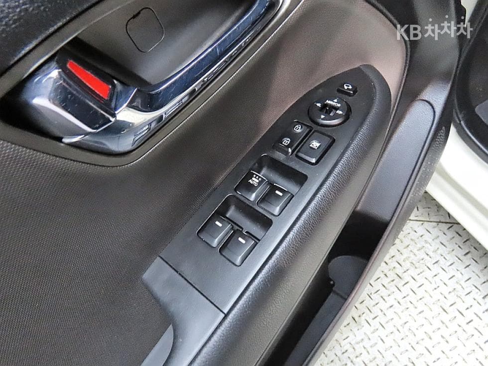 Kia Ray (van)1.0 Gasoline Turbo Prestige - 14