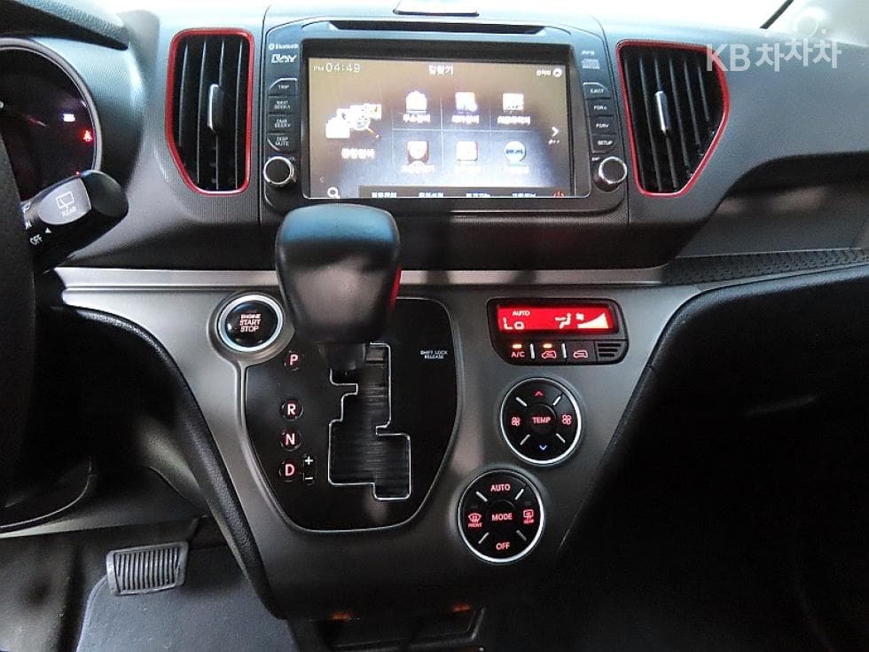 Kia Ray (van)1.0 Gasoline Turbo Prestige - 17