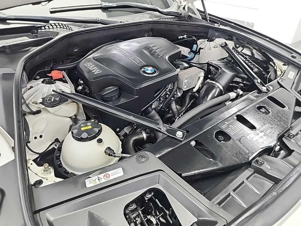 BMW Нов5 Серия528i xDrive M Air로 Динамичен F10 - 5