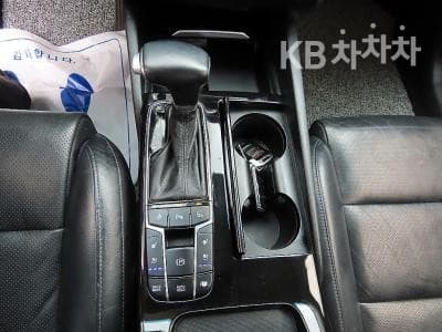 Kia All New K73.0 LPi Prestige - 10