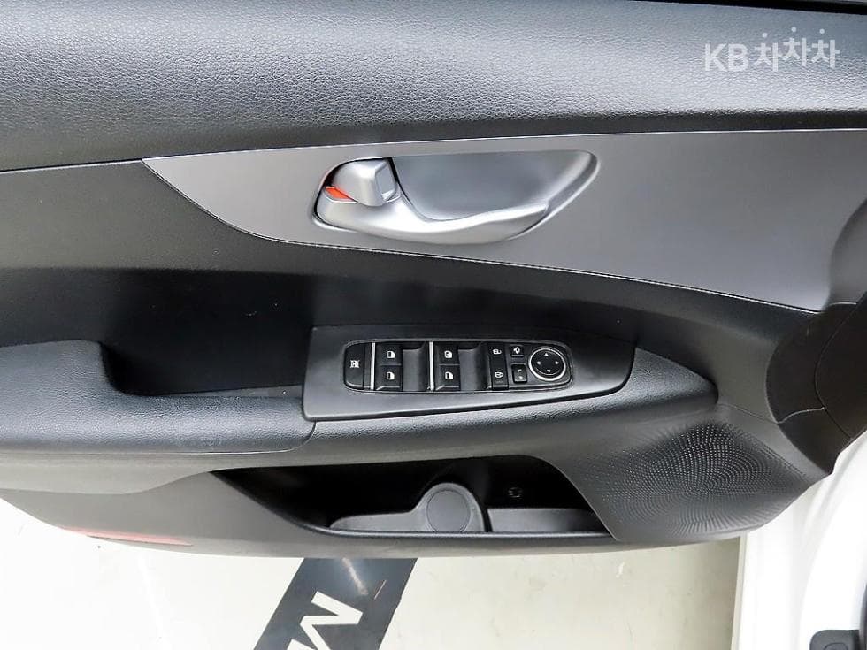 Киа The New (фейслифт) K3(BD)1.6 Бензин Тренди - 11