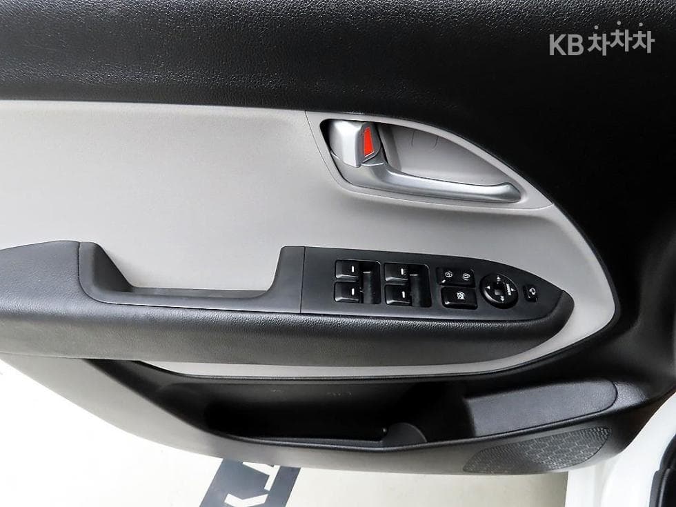 Киа The New (фейслифт) Рей (ван) Ван1.0 Бензин Ван 1Местен승 Престиж - 9