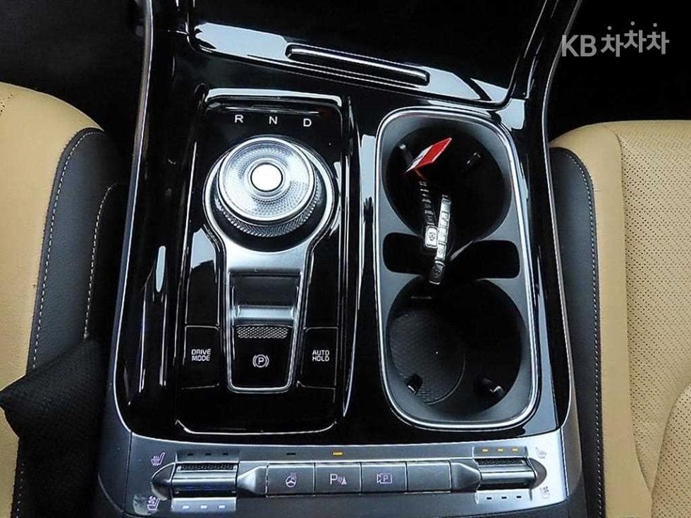 Киа Канивал 4-то поколениеG3.5 GDI 9-местен Noblesse - 11