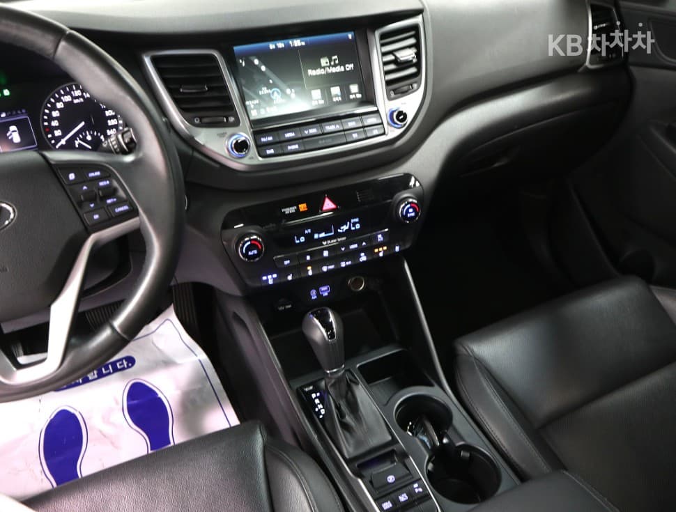 Hyundai All New TucsonDiesel(e-VGT R)2.0 2WD Premium - 10