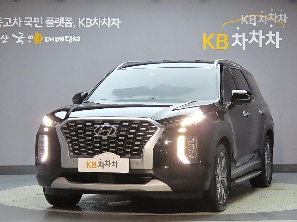 Hyundai Palisade 3.8 Gasoline 7-seater (Limousine) Prestige - Image 1