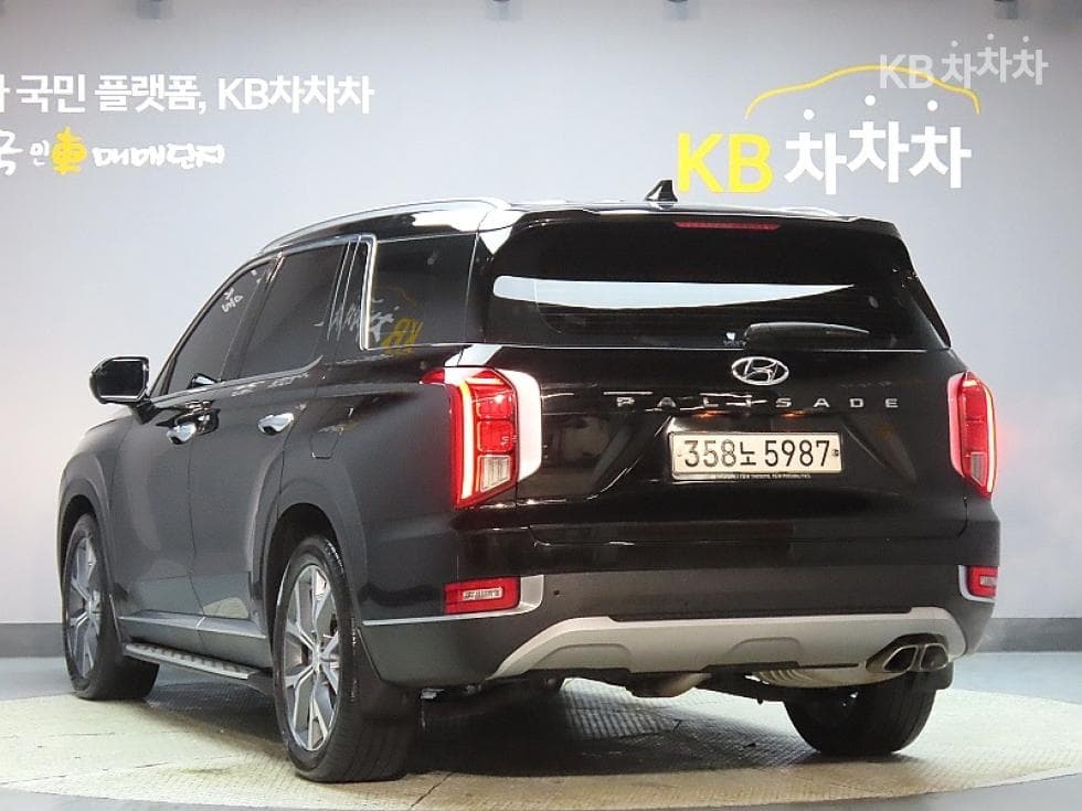 Hyundai Palisade3.8 Gasoline 7-seater (Limousine) Prestige - 4