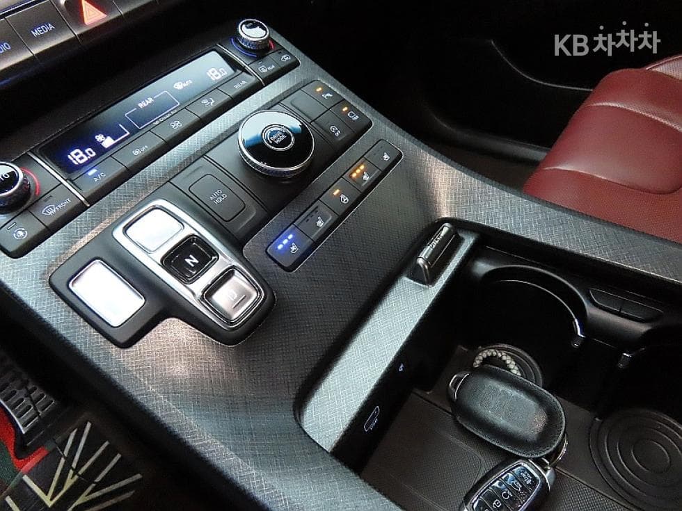 Hyundai Palisade3.8 Gasoline 7-seater (Limousine) Prestige - 9