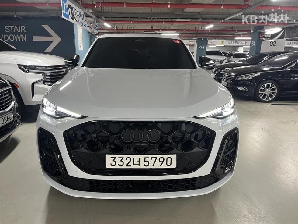 Ауди The New Q5(FY) 40 TFSI Quattro Sportback S-Line - Image 1