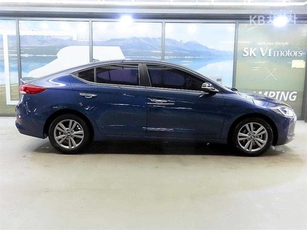 Хюндай Avante (Elantra)AD1.6 GDi Premium - 3